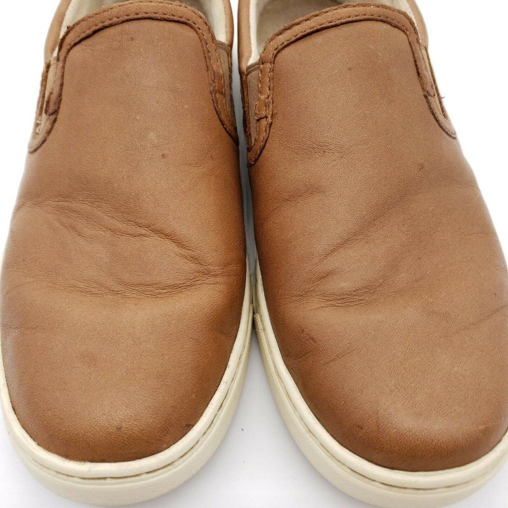 UGG Fierce Women's Slip On Flats 7 Brown Leather Loafers Sneakers Comfort Shoes - Picture 9 of 9